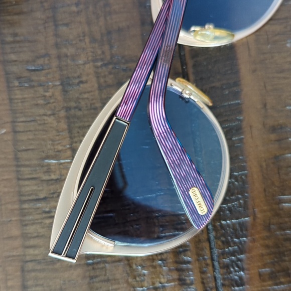 Tom Ford Sunglass - Photos taken of serial number - please review Cat Ey… - Picture 4 of 11